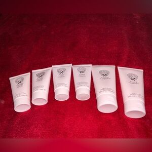 Vince Camuto Fiori Body Cream and Shower Gel Set - Pink. BRAND NEW NEVER USED!!!